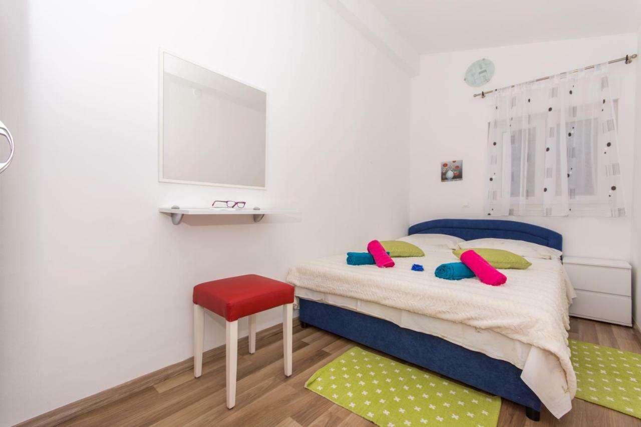 Apartmani Island Трогир Екстериор снимка