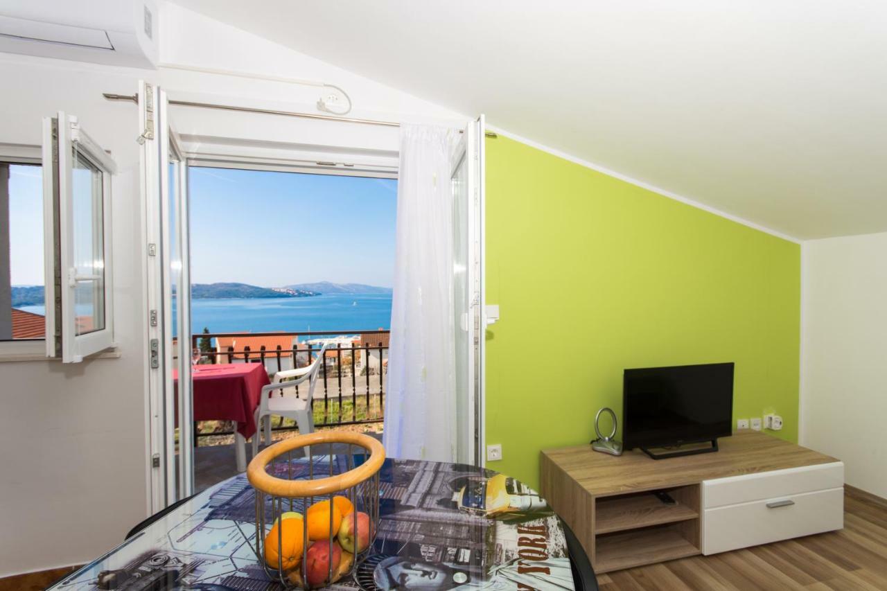 Apartmani Island Трогир Екстериор снимка
