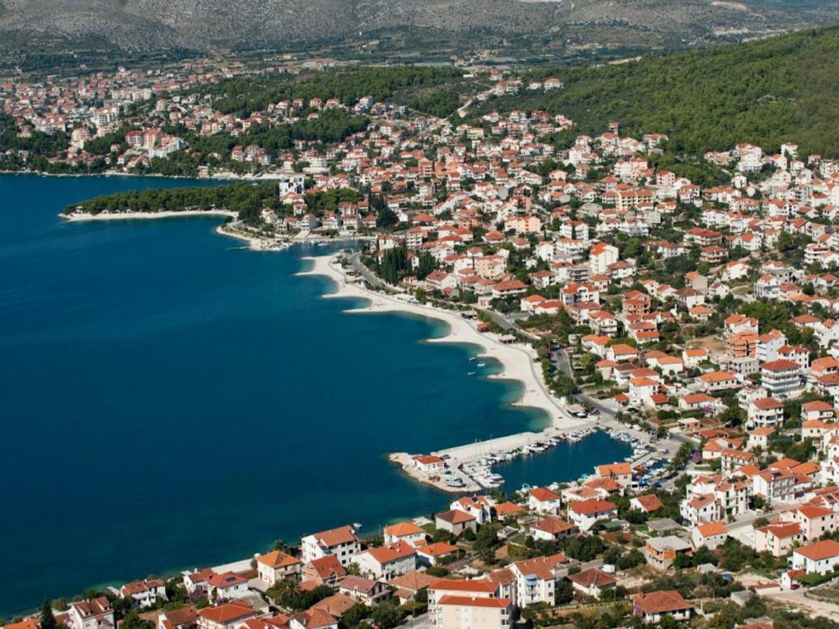 Apartmani Island Трогир Екстериор снимка