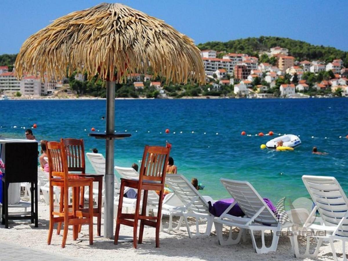 Apartmani Island Трогир Екстериор снимка