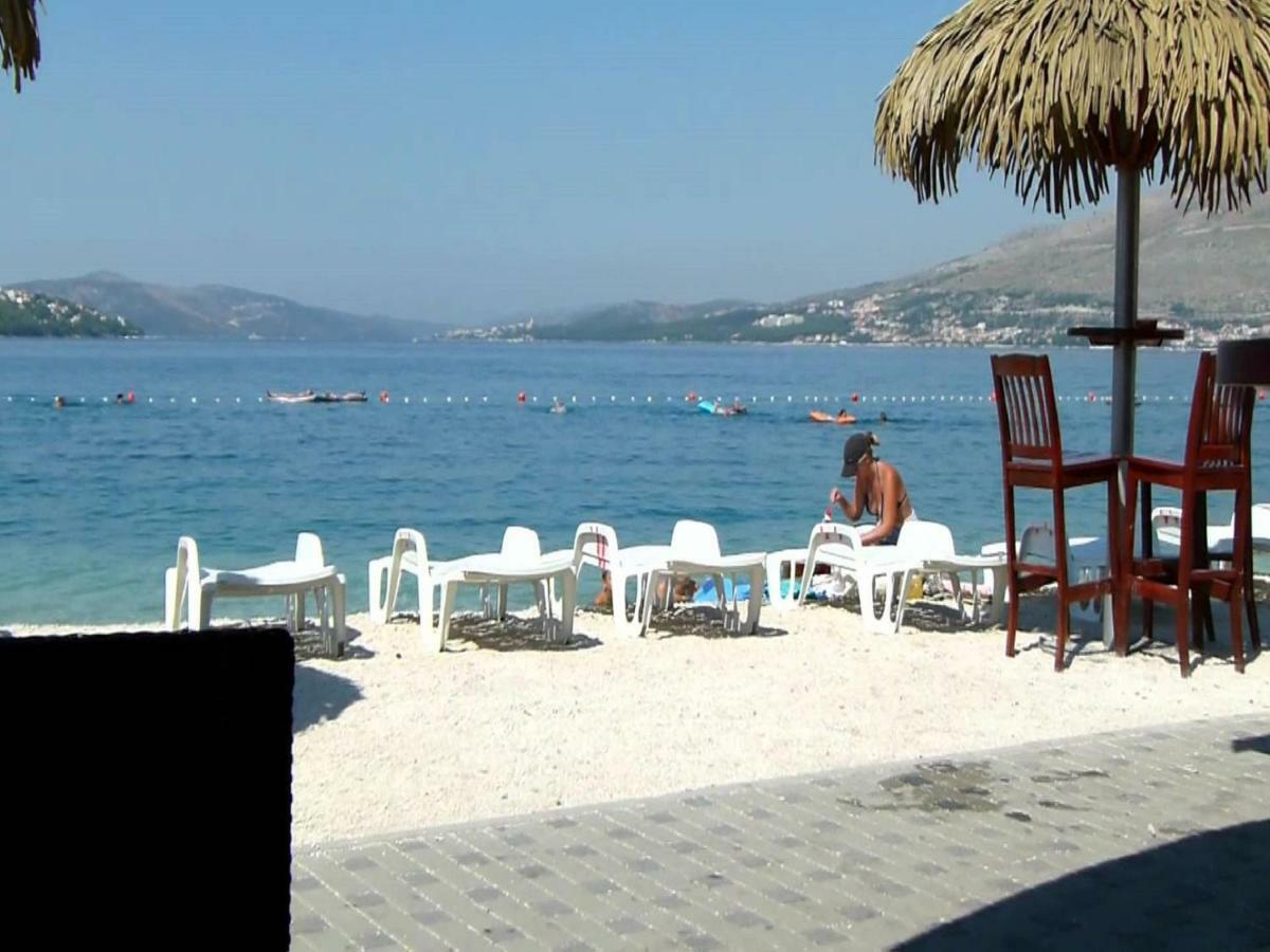 Apartmani Island Трогир Екстериор снимка