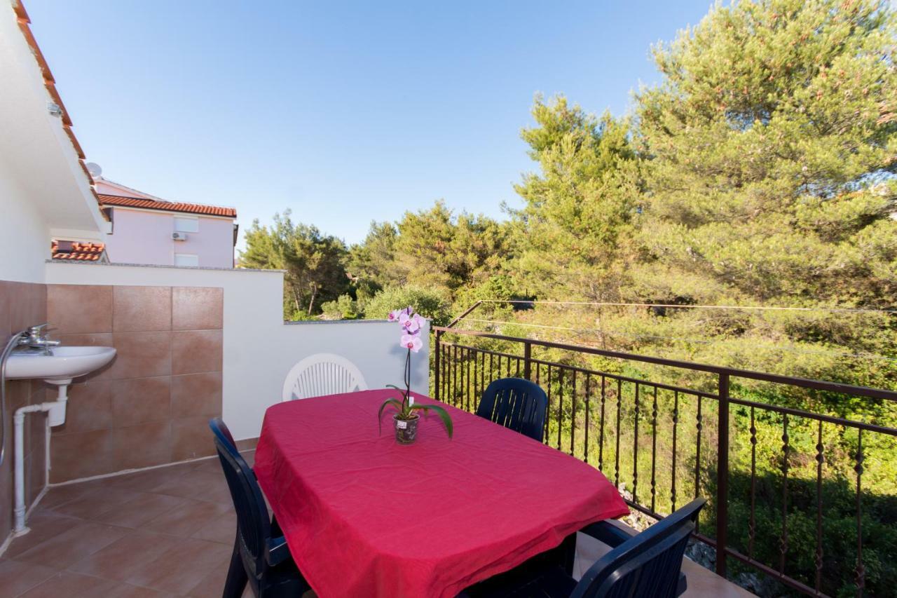 Apartmani Island Трогир Екстериор снимка