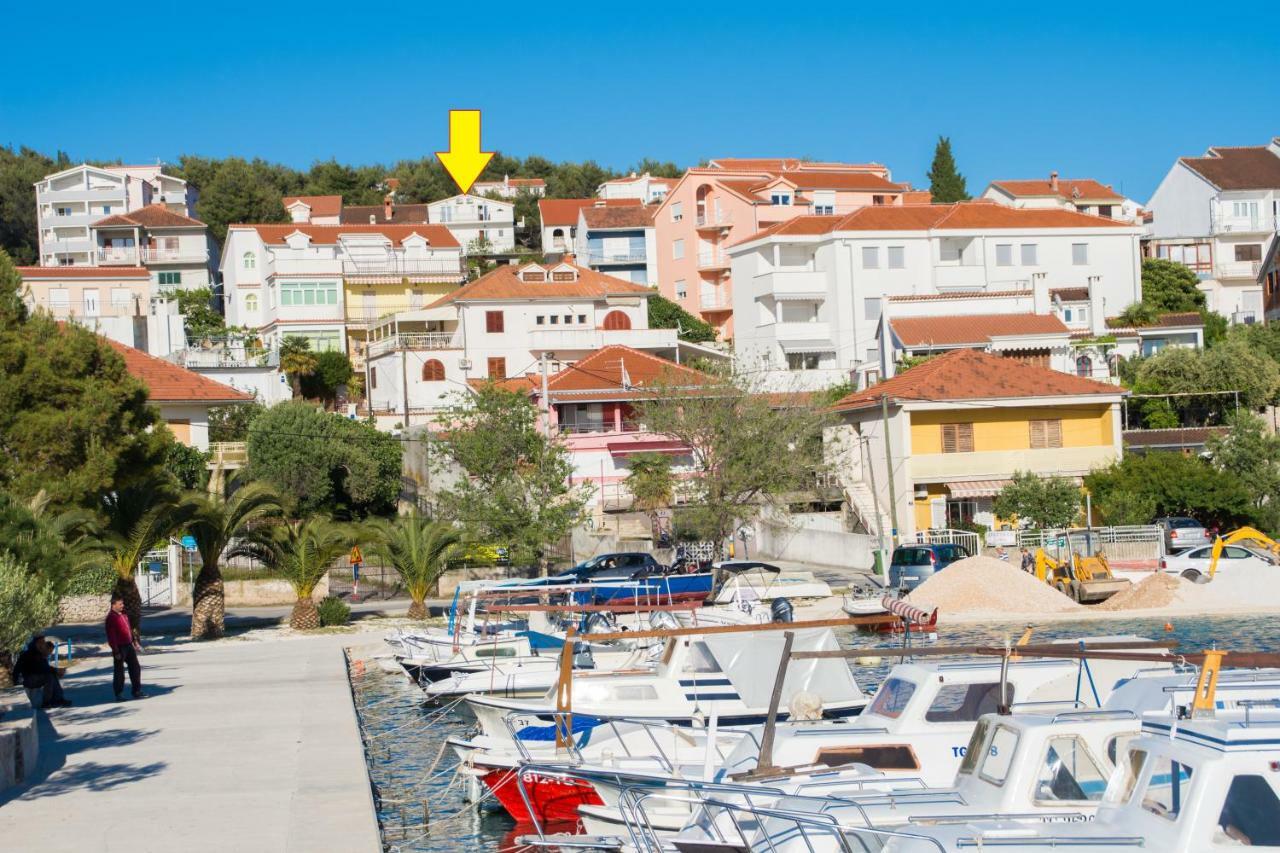 Apartmani Island Трогир Екстериор снимка